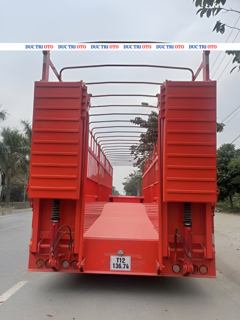 sơ mi rơ mooc chở ô tô