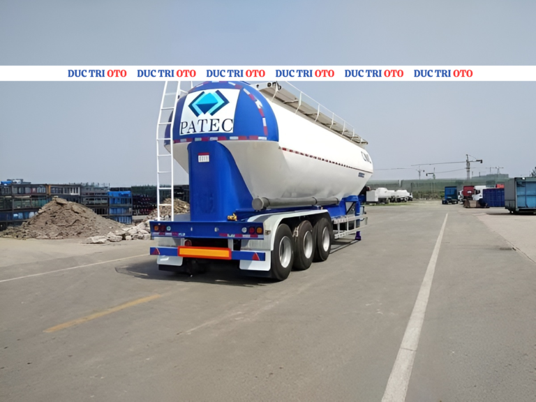 mooc chở bột mỳ