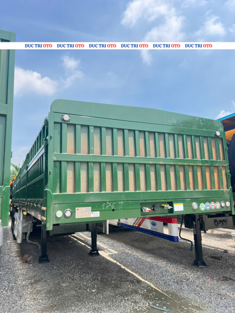 sơ mi rơ mooc lồng