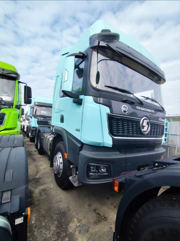 XE ĐẦU KÉO SHACMAN X5000 6X4 WEICHAI 460HP CẦU DẦU